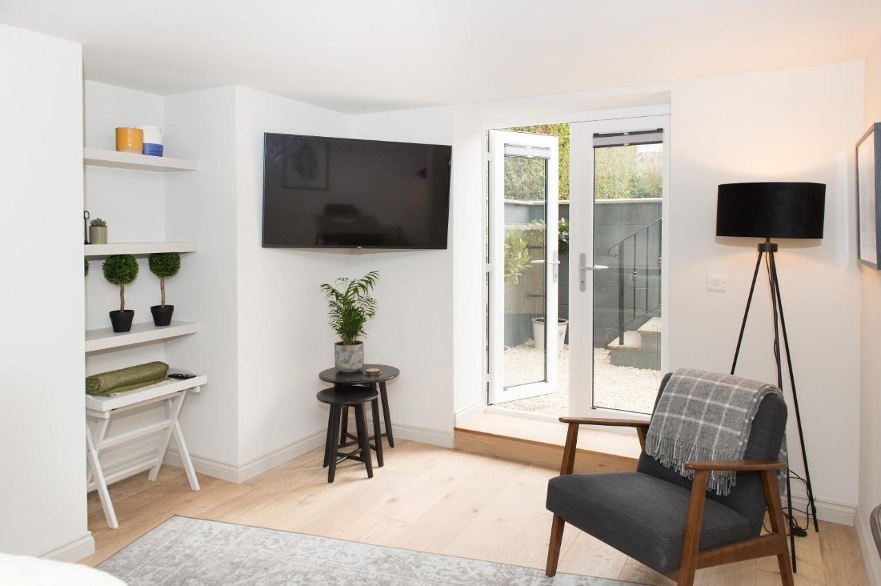The Burrow By Harrogate Serviced Apartments Exterior photo