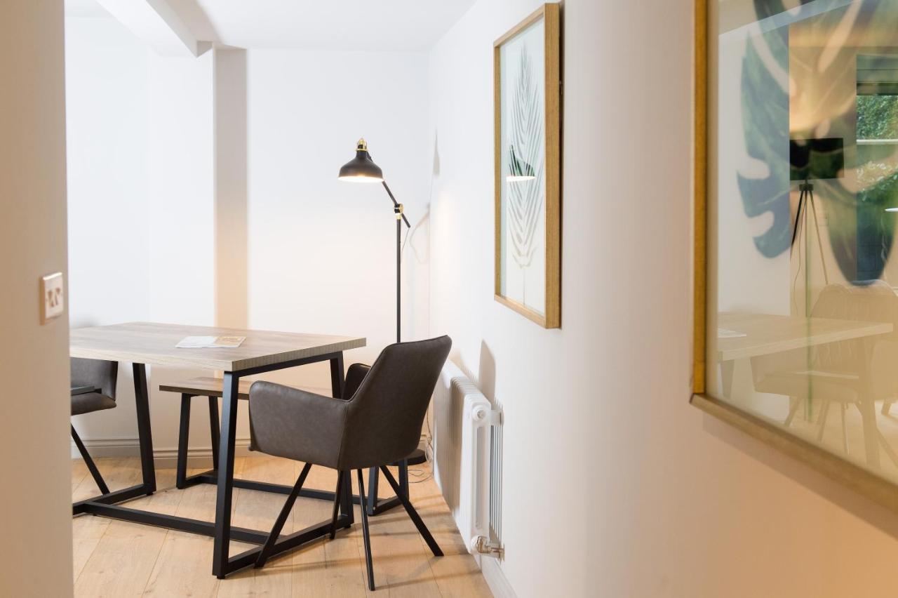 The Burrow By Harrogate Serviced Apartments Exterior photo