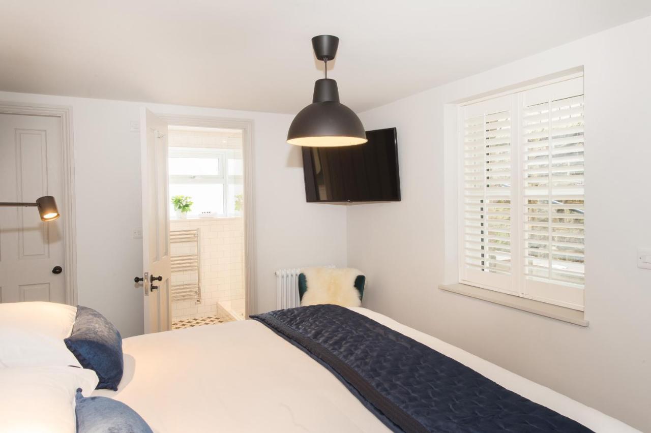 The Burrow By Harrogate Serviced Apartments Exterior photo